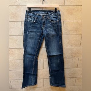 Cowgirl Tuff Co Women’s Jeans Size 27 Light distressing